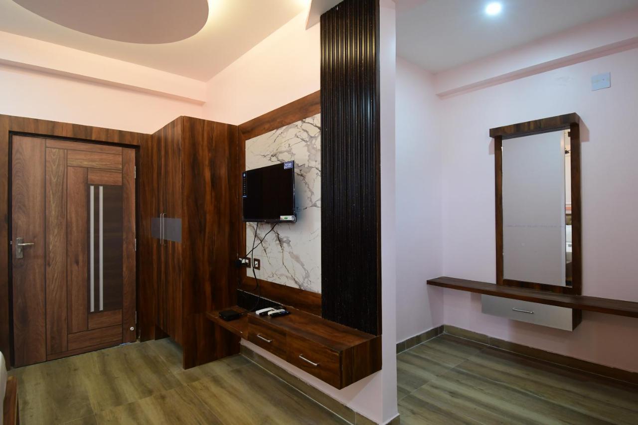 Hotel Sushree International Bhubaneswar Exterior foto